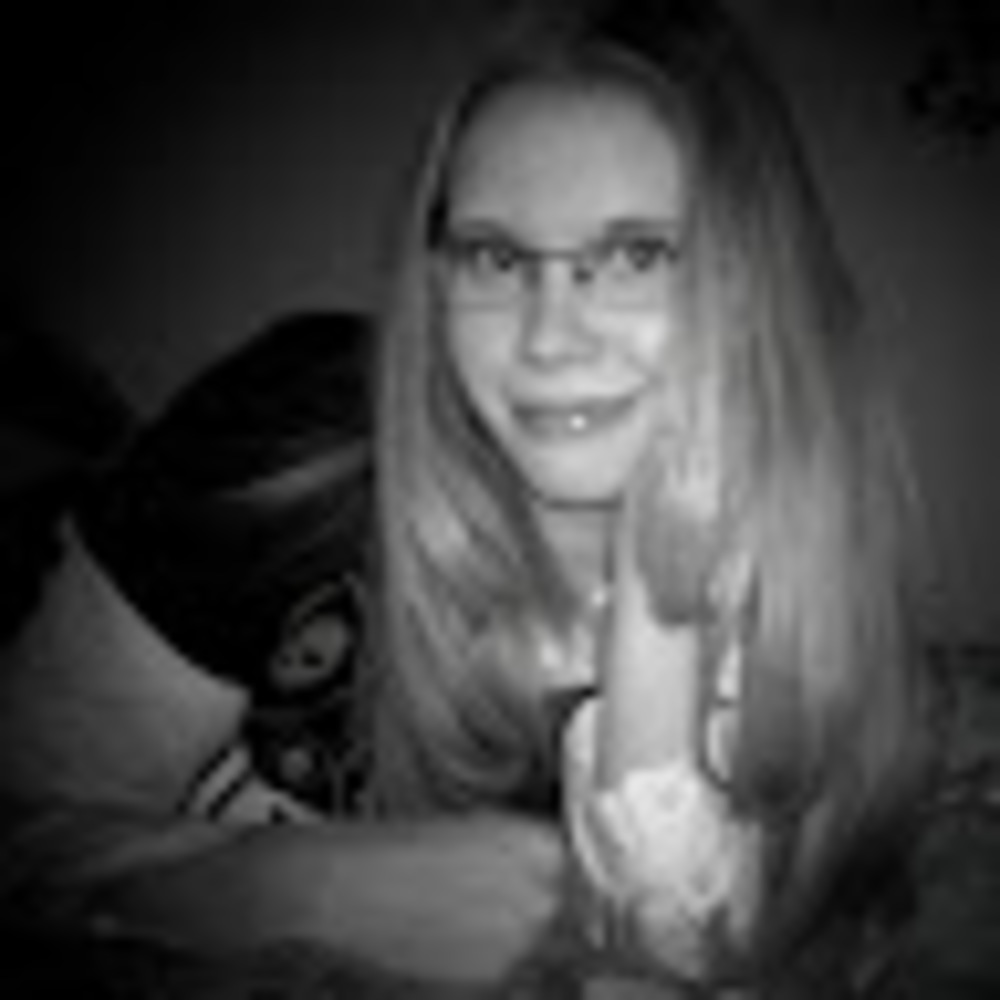 Meet your Posher, Elaine